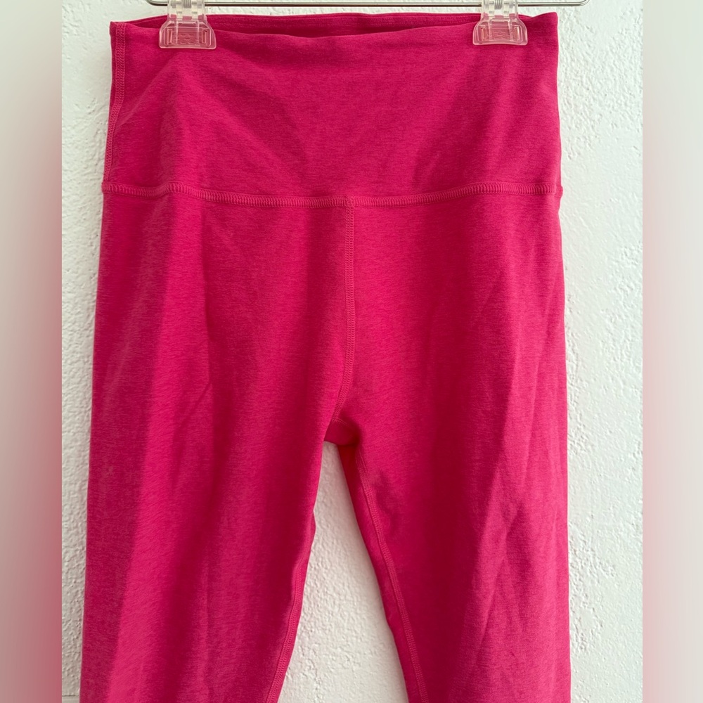 Beyond Yoga Large Spacedye Caught in the Midi High Waisted Leggings Vivid Pink - Picture 4 of 8